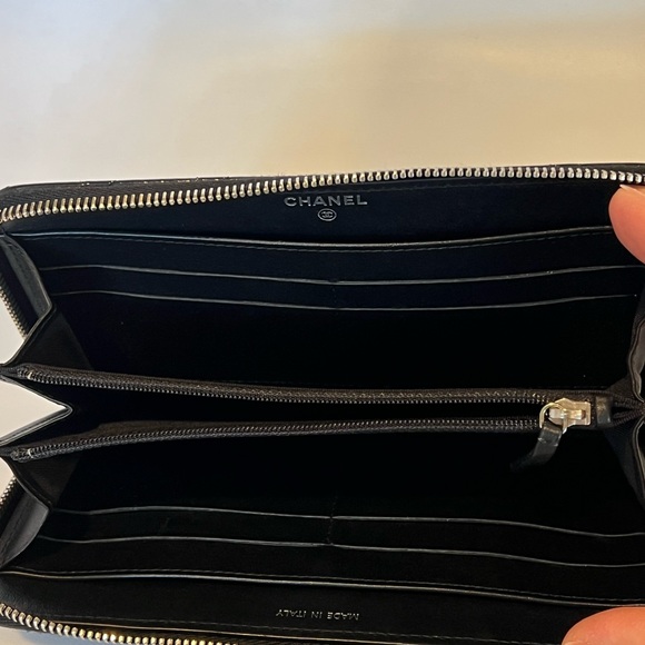 Chanel Zip around long wallet - Picture 4 of 5